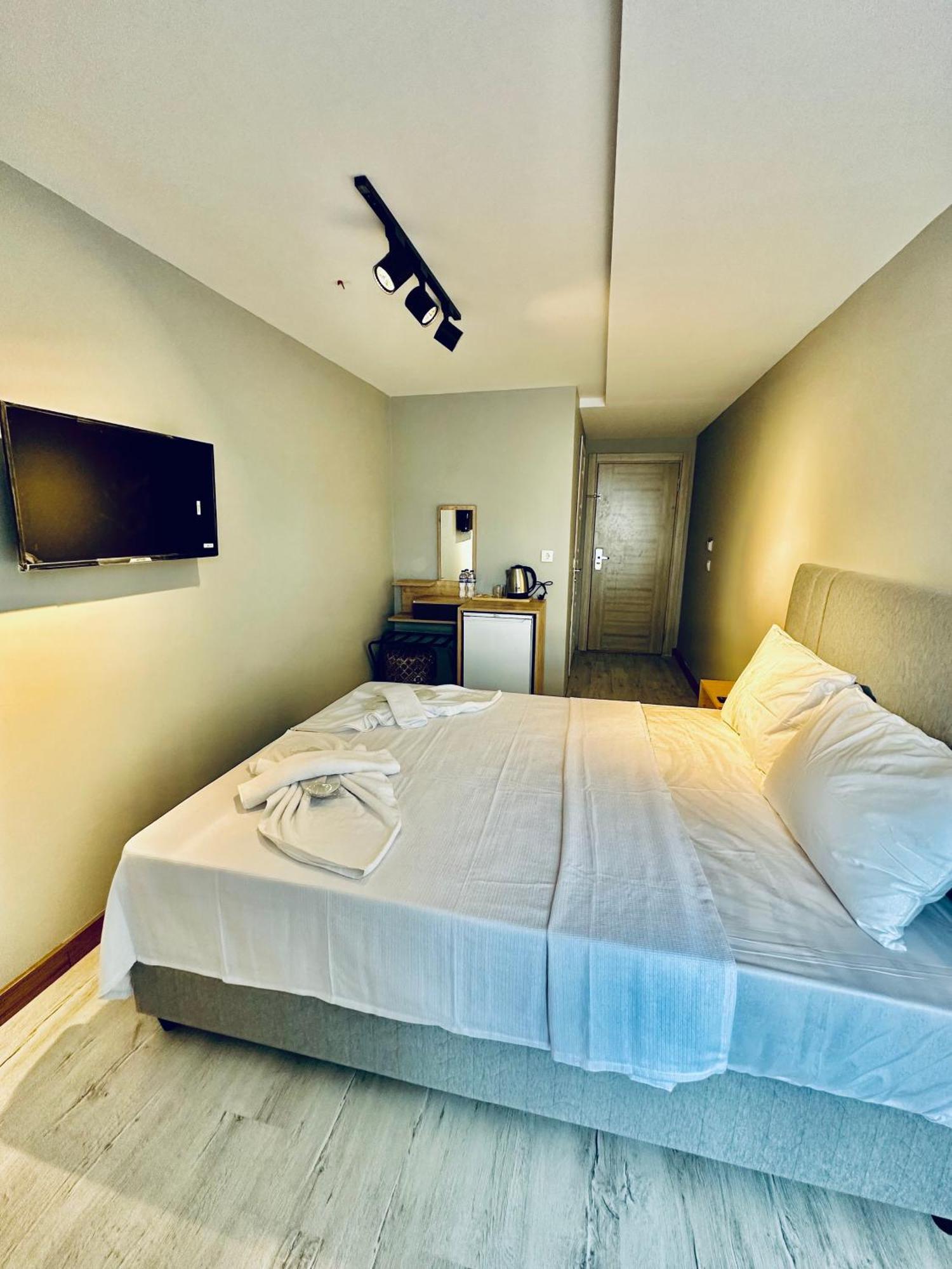 The Hera Gold Hotel